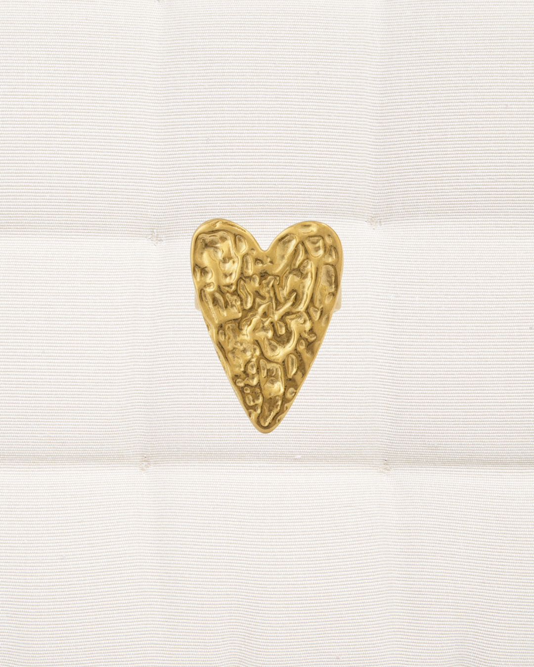 Statement Heart Ring