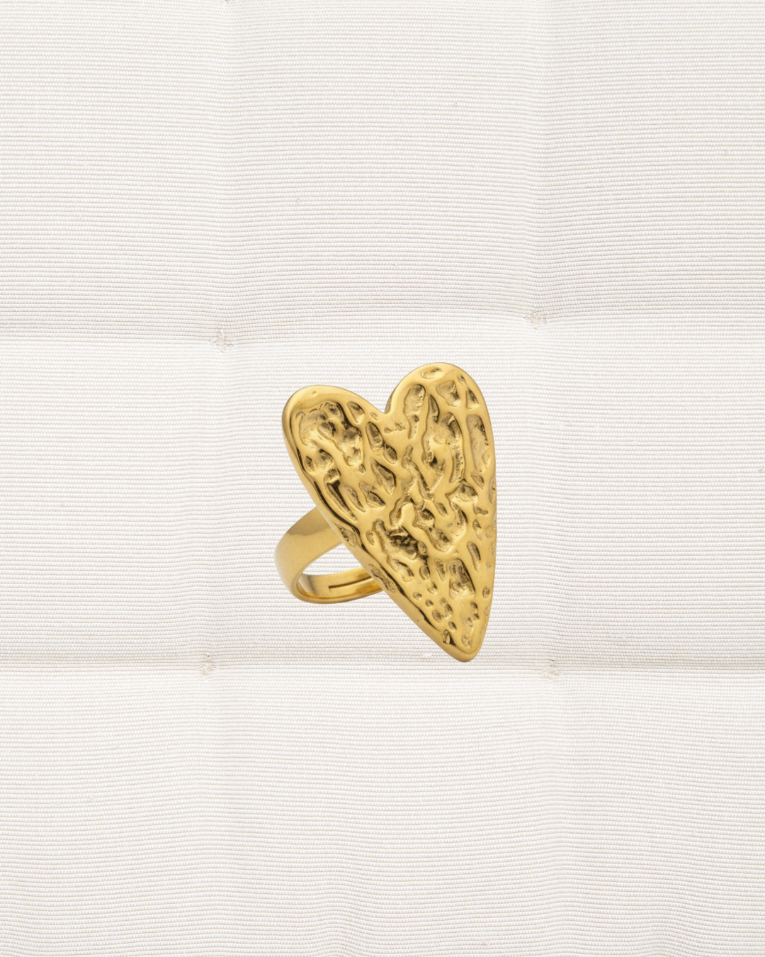 Statement Heart Ring