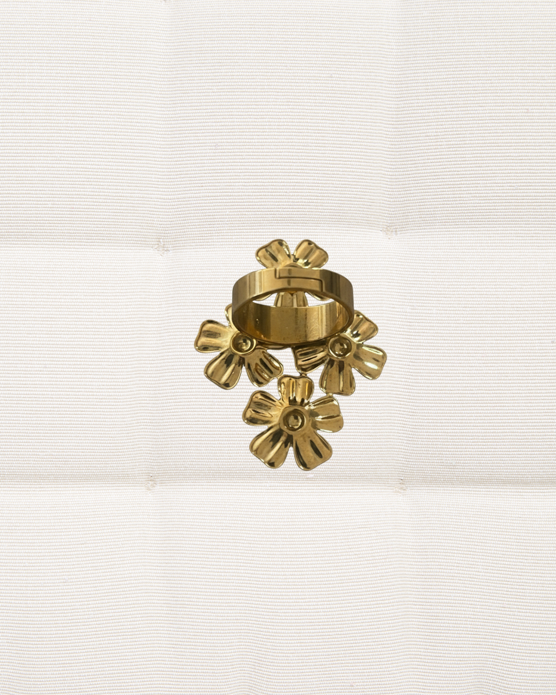 Statement Flowers Ring