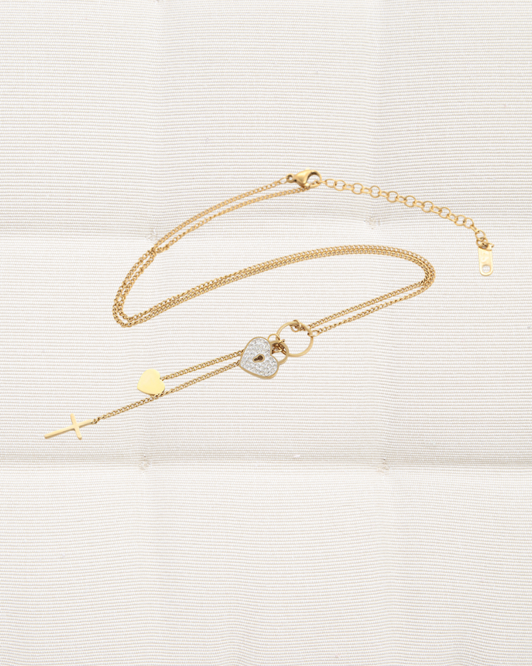 Necklace Love keyhole